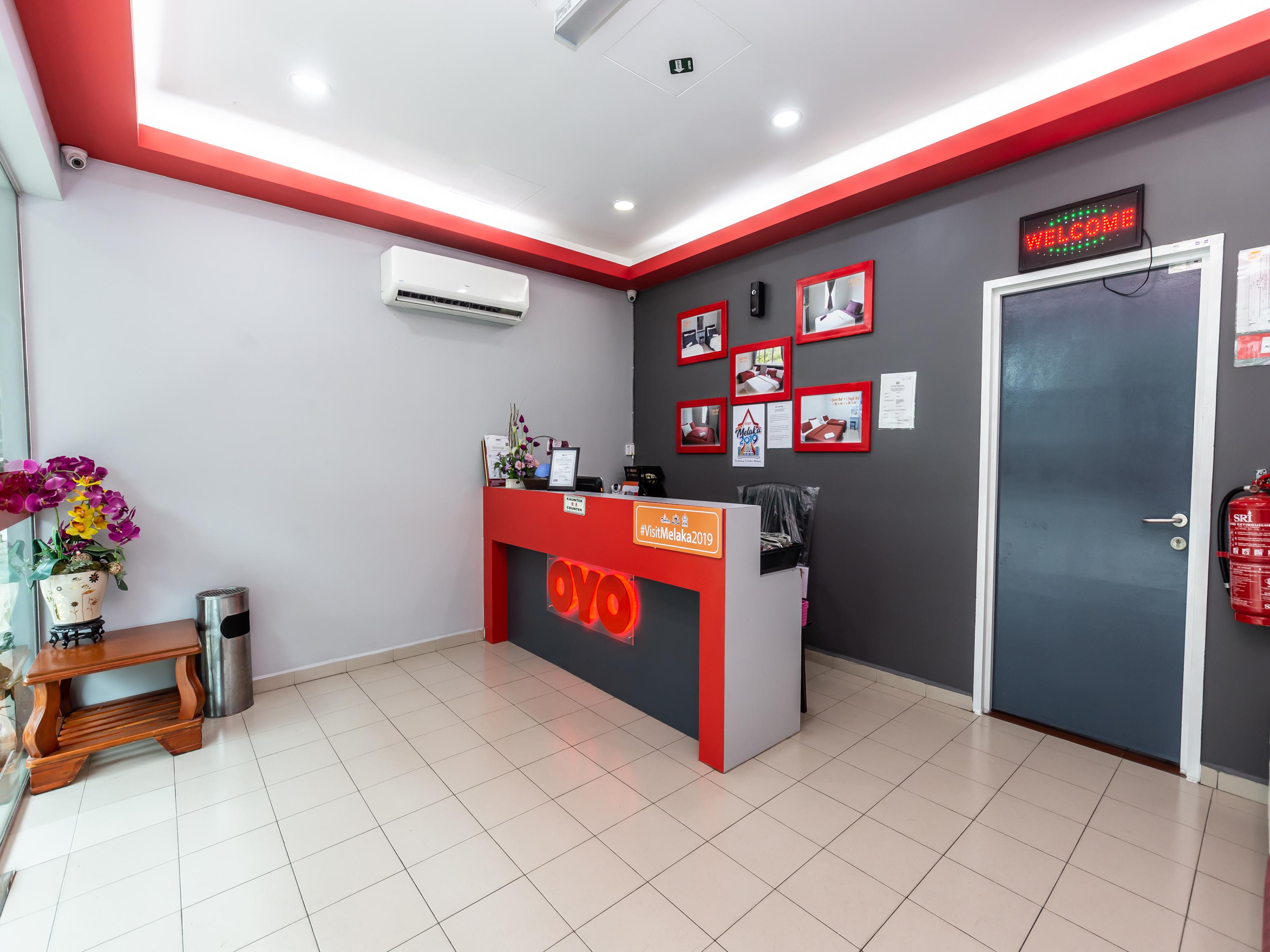 Super Oyo 1184 Ho Hotel Malacca Exteriör bild
