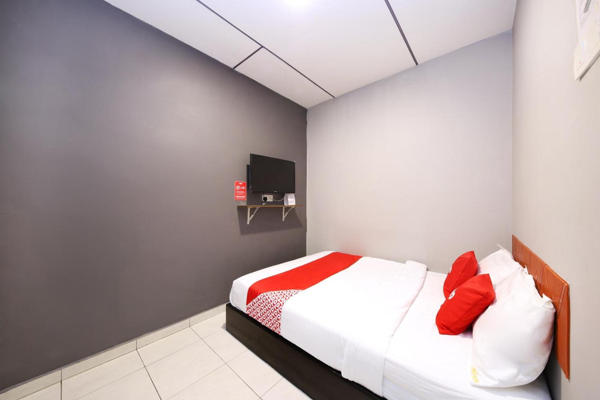 Super Oyo 1184 Ho Hotel Malacca Exteriör bild
